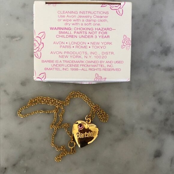 AVON Barbie Heart Locket Gold Tone 18" Chain IOB Vintage RARE - Picture 9 of 16